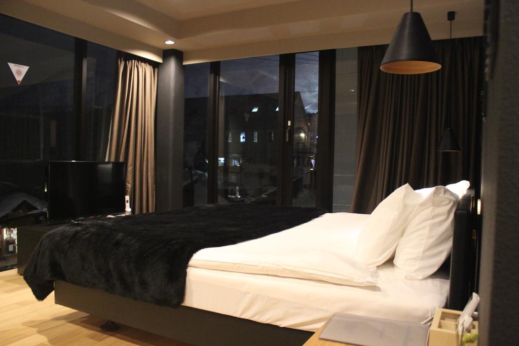 Matthew Suites Hirafu Номер фото